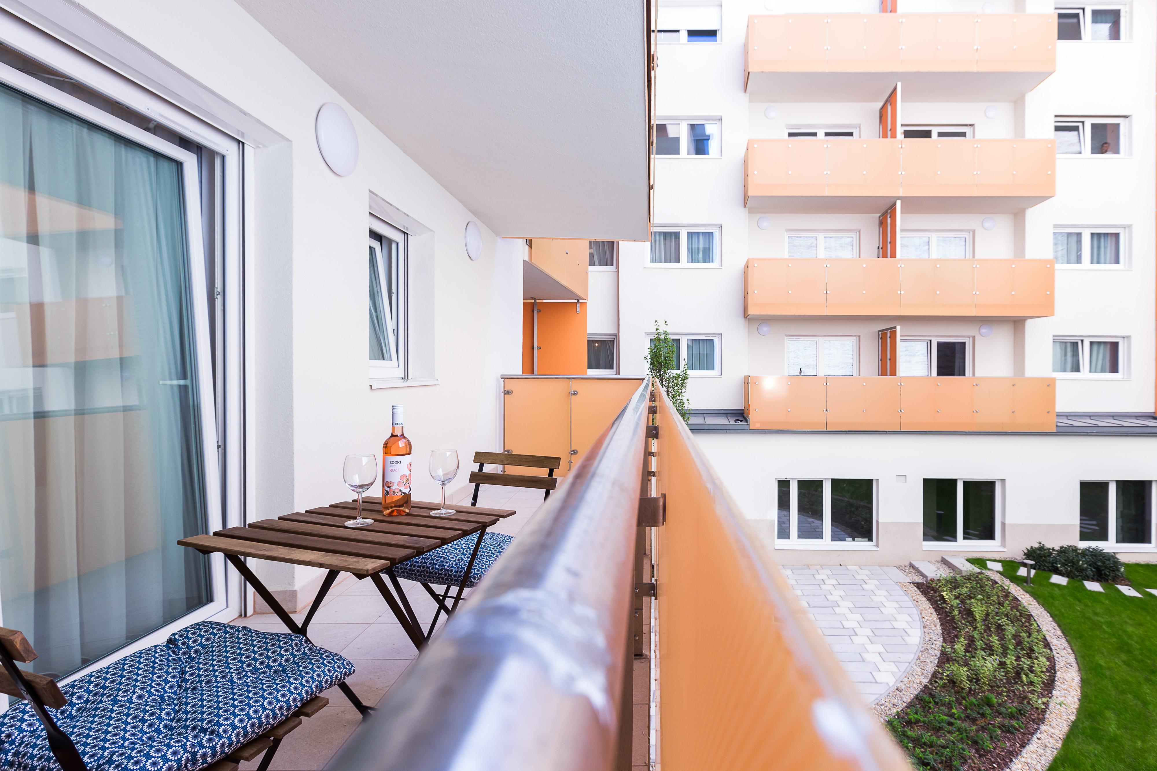 Swu Broadway Villa Budapest Eksteriør billede