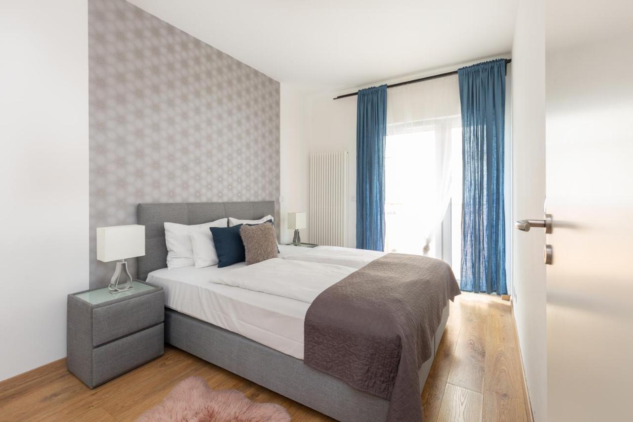 Swu Broadway Villa Budapest Eksteriør billede