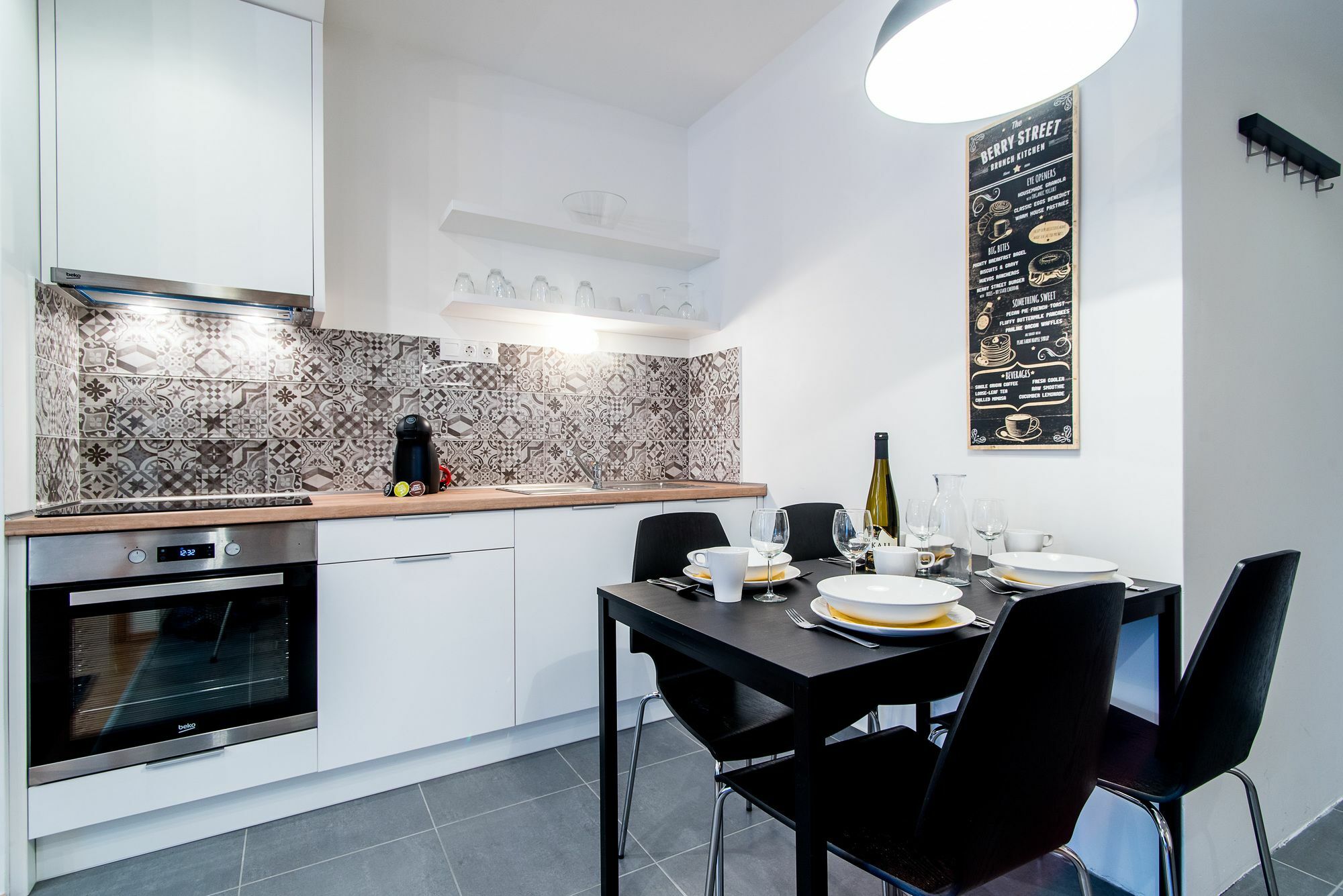 Swu Broadway Villa Budapest Eksteriør billede